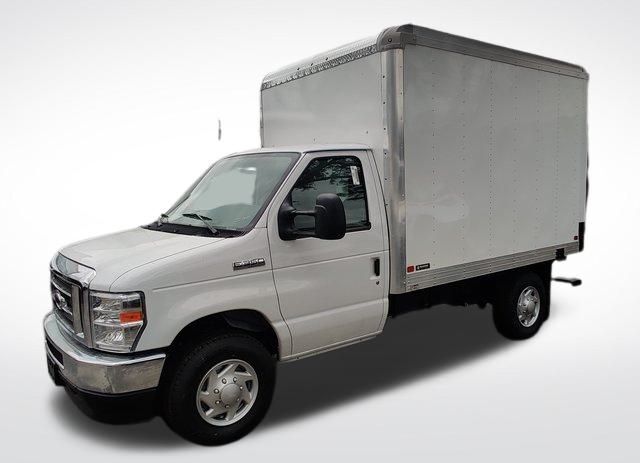 2025 FORD E-350