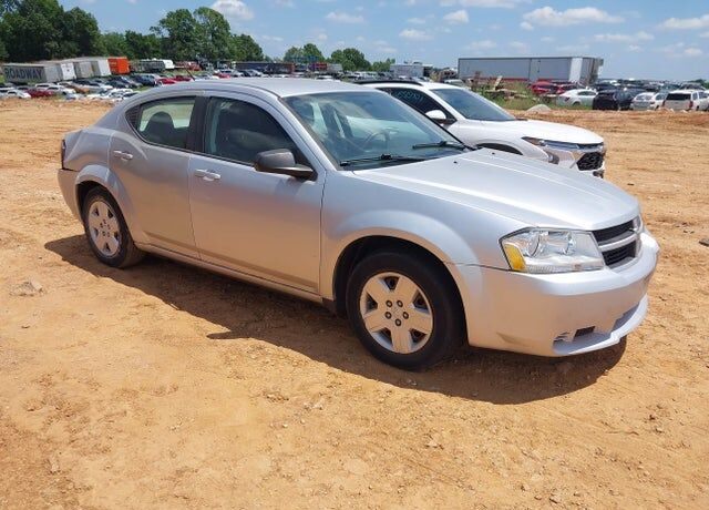 2010 DODGE Avenger