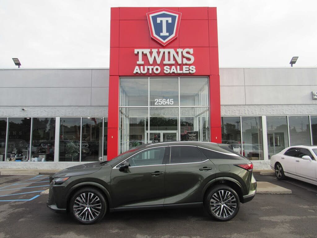2023 LEXUS RX