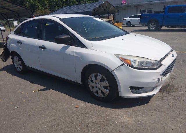 2017 FORD Focus