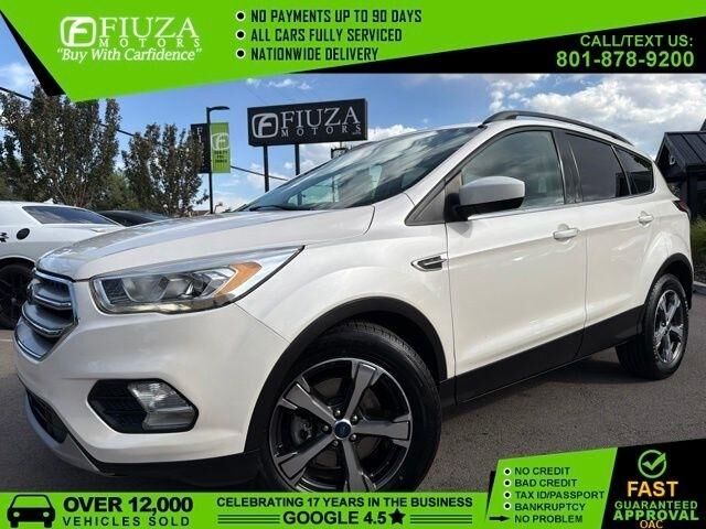 2017 FORD Escape