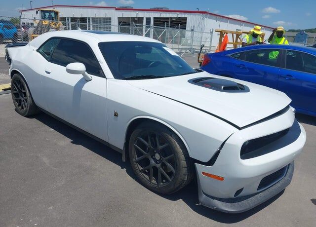 2015 DODGE Challenger
