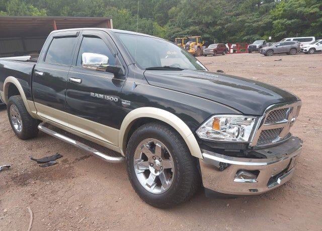 2011 DODGE Ram