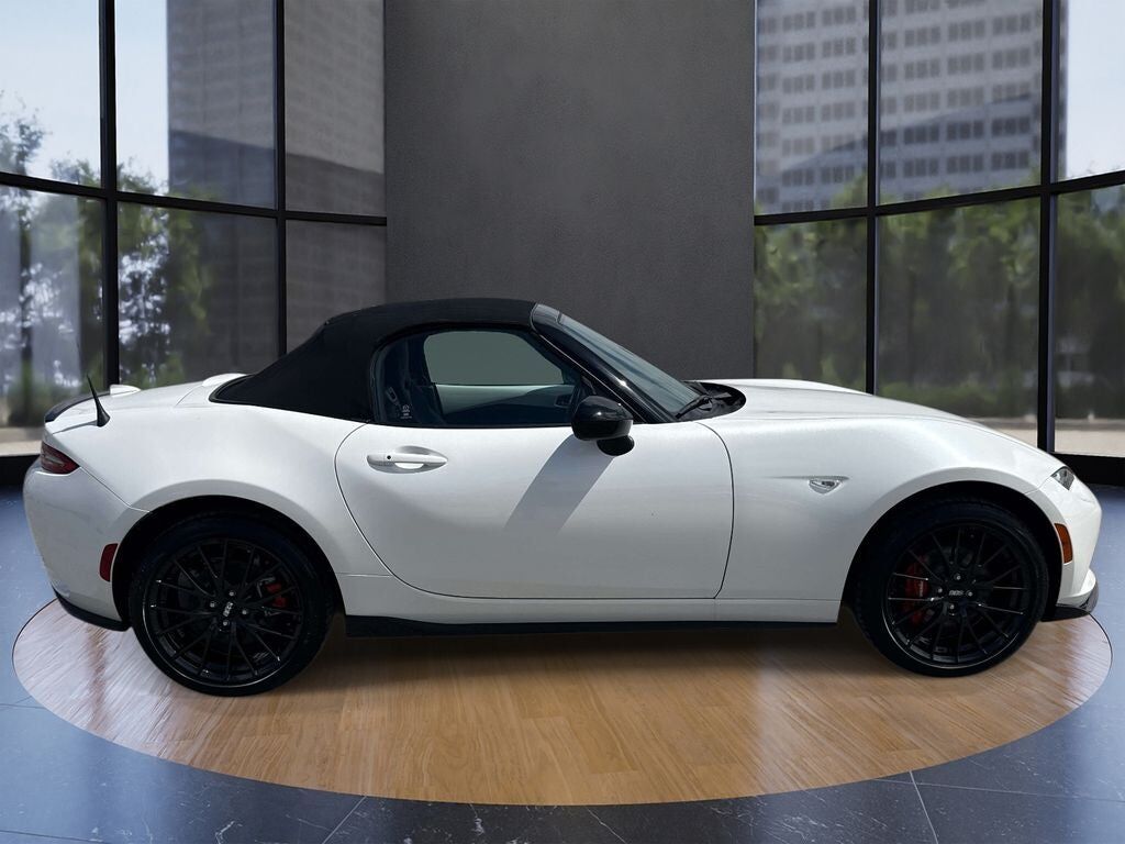 2025 MAZDA MX-5