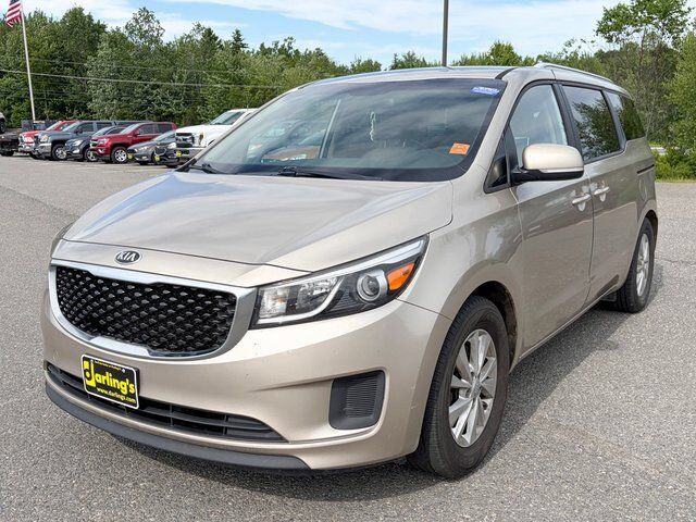2016 KIA Sedona