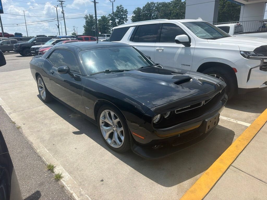 2019 DODGE Challenger