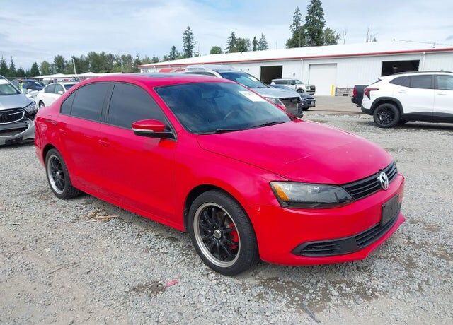 2012 VOLKSWAGEN Jetta