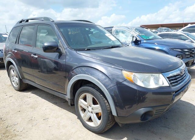2010 SUBARU Forester