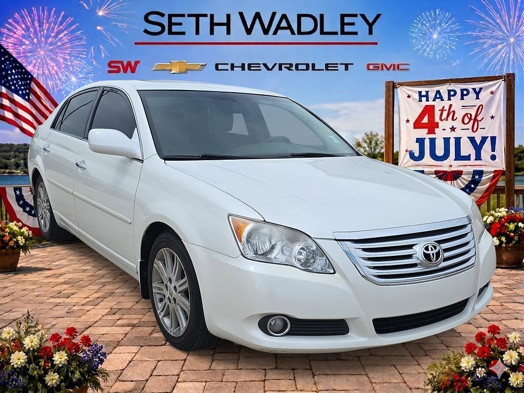 2010 TOYOTA Avalon