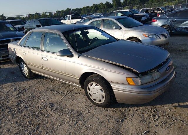 1995 FORD Taurus