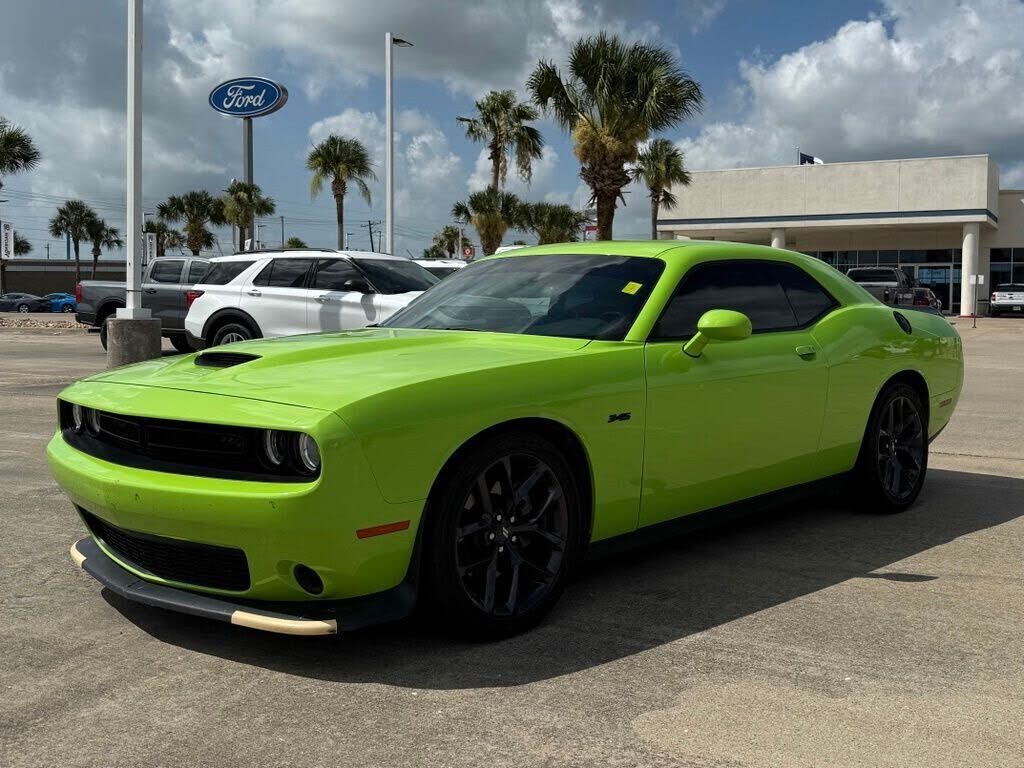 2023 DODGE Challenger
