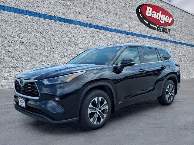 2024 TOYOTA Highlander