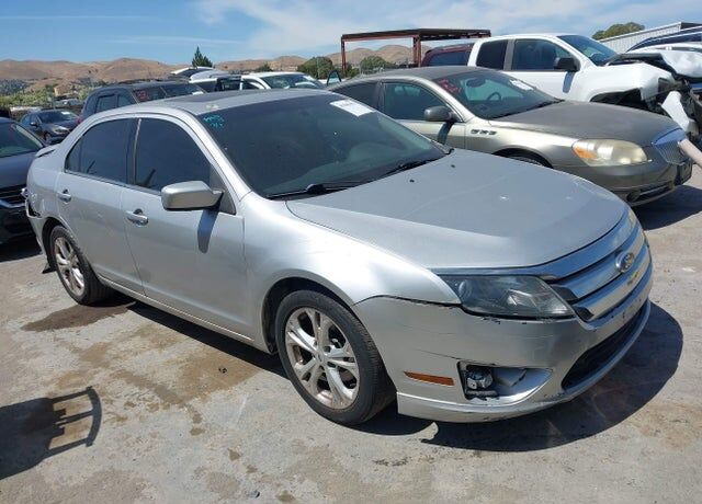 2012 FORD Fusion