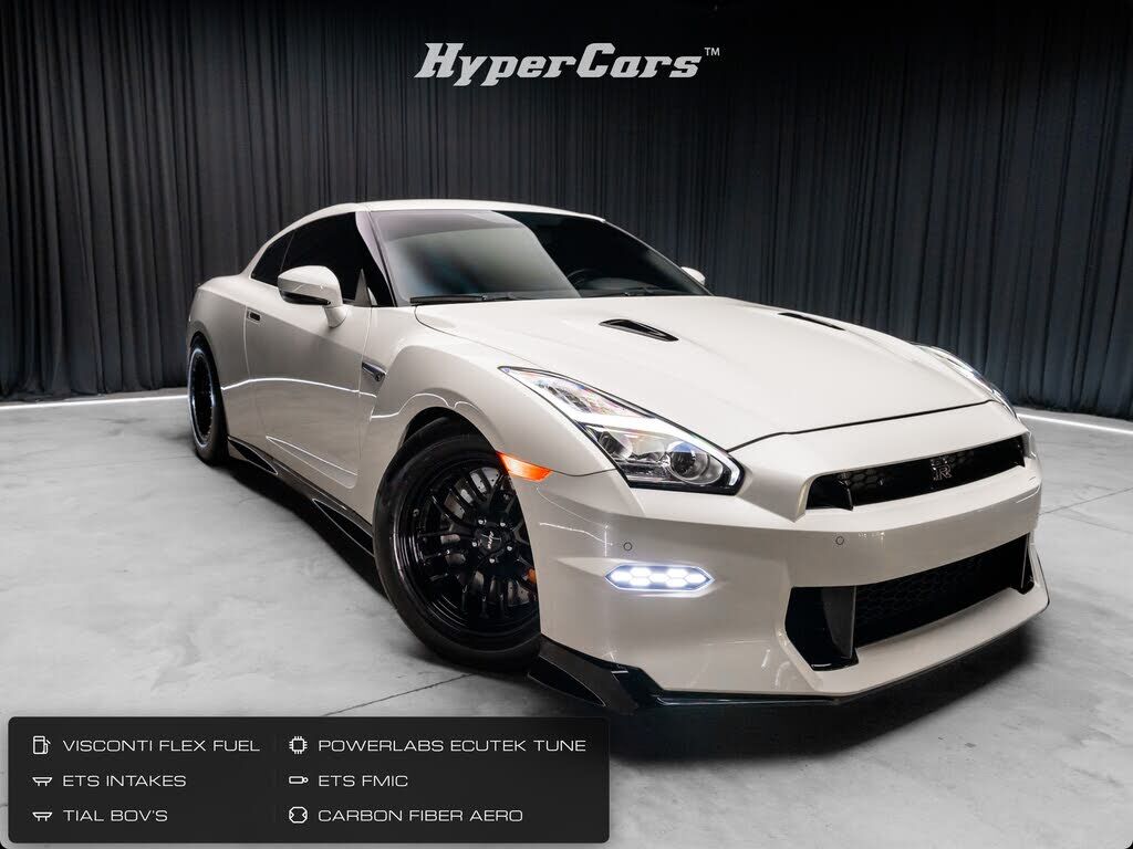 2024 NISSAN GT-R