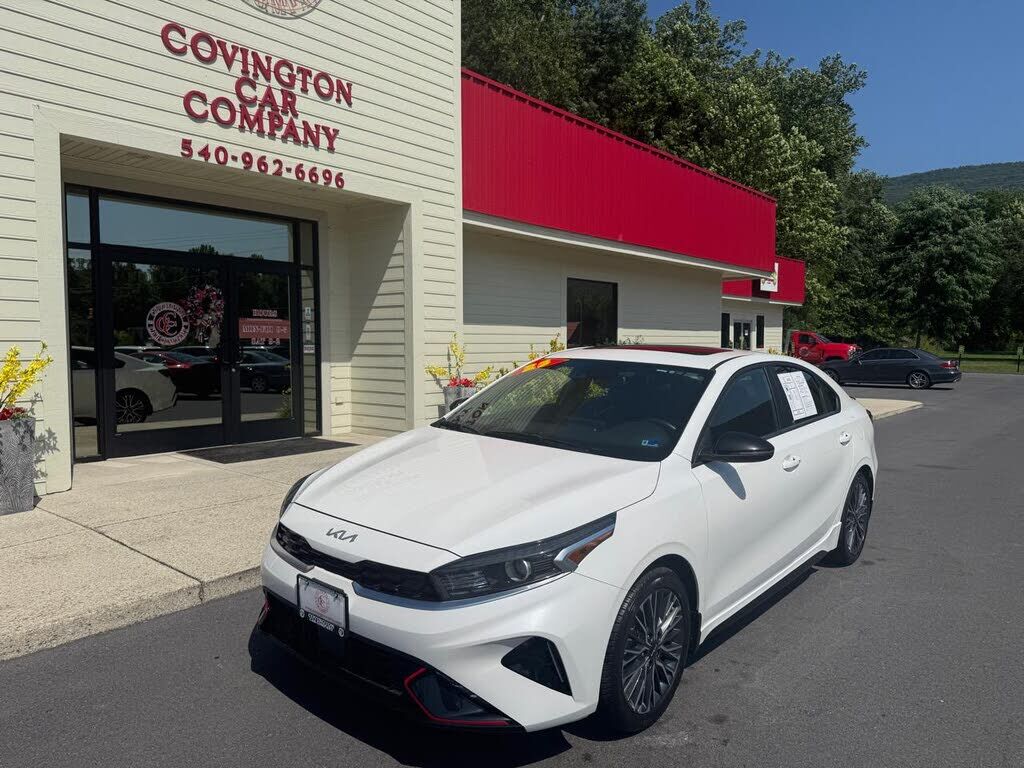 2023 KIA Forte
