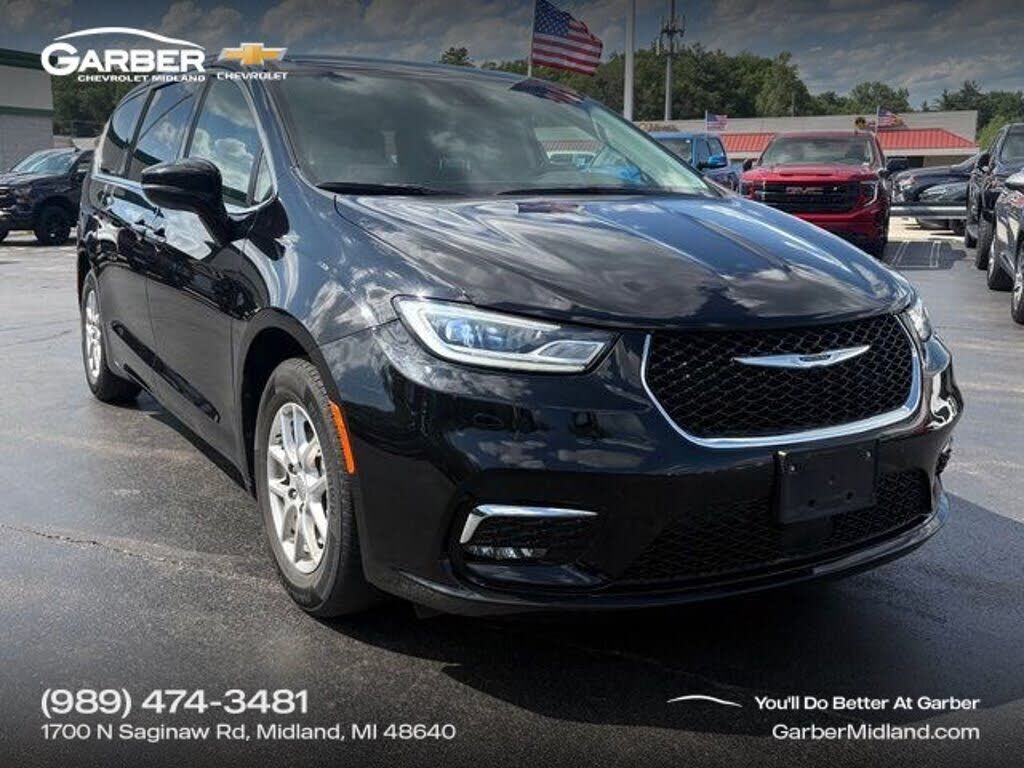 2024 CHRYSLER Pacifica