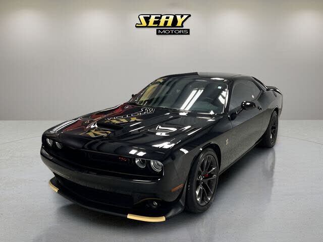 2021 DODGE Challenger