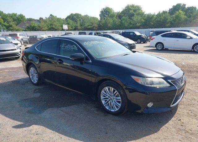 2013 LEXUS ES