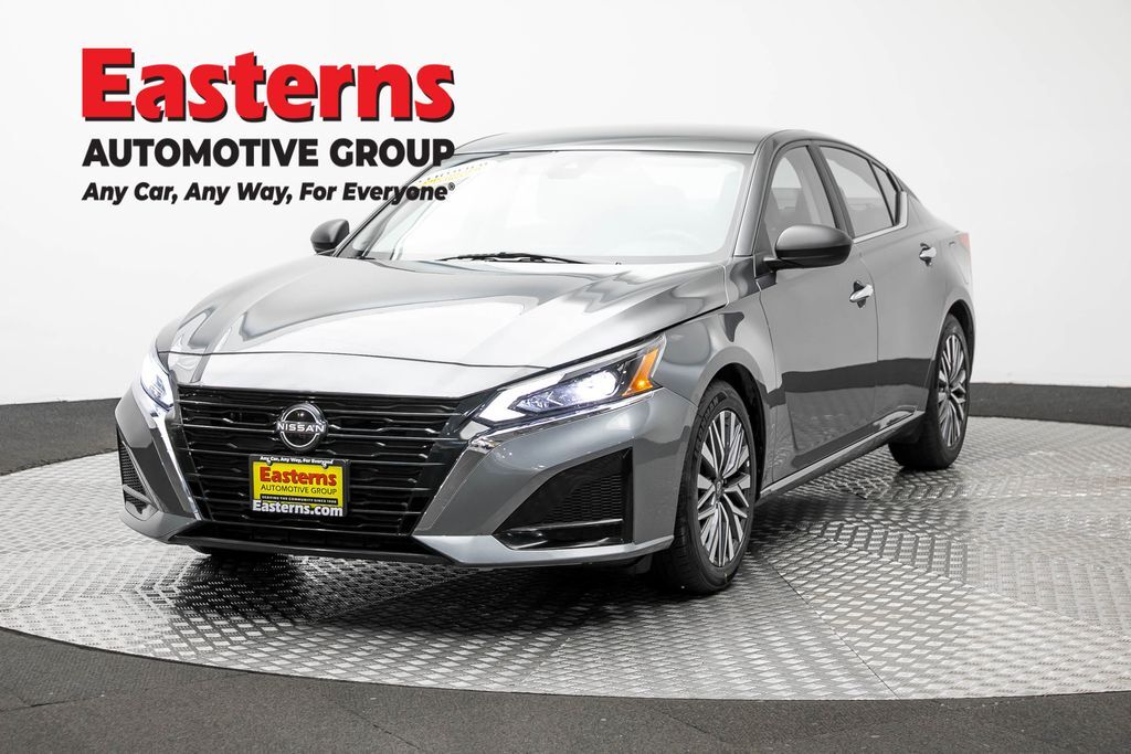 2025 NISSAN Altima