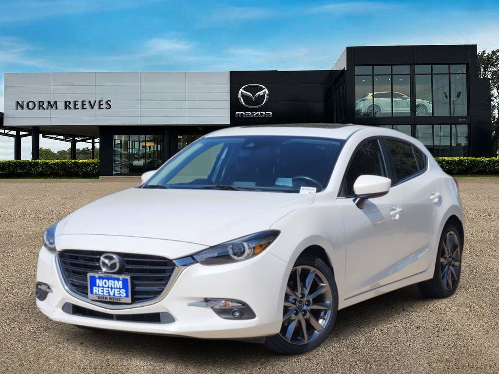 2018 MAZDA Mazda3