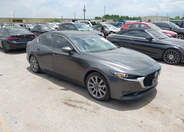 2020 MAZDA Mazda3