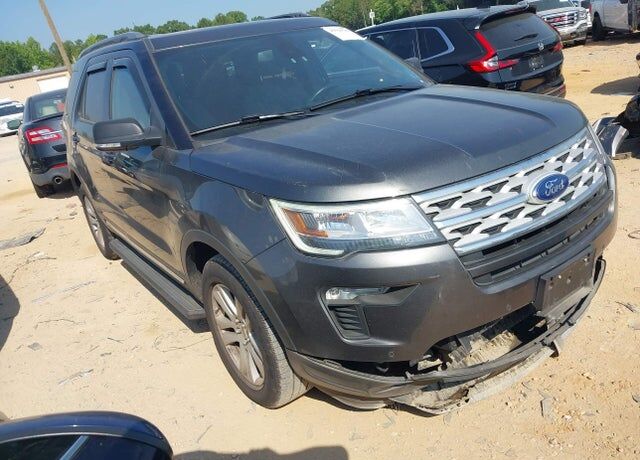 2019 FORD Explorer