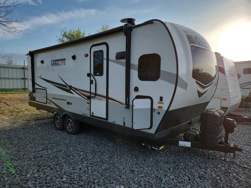 2022 FOREST RIVER Real-lite / Rockwood Lite Weight Trailers