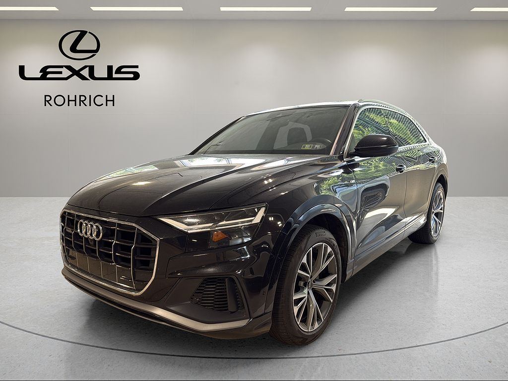 2021 AUDI Q8