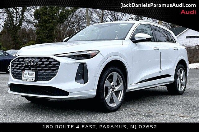 2025 AUDI Q5