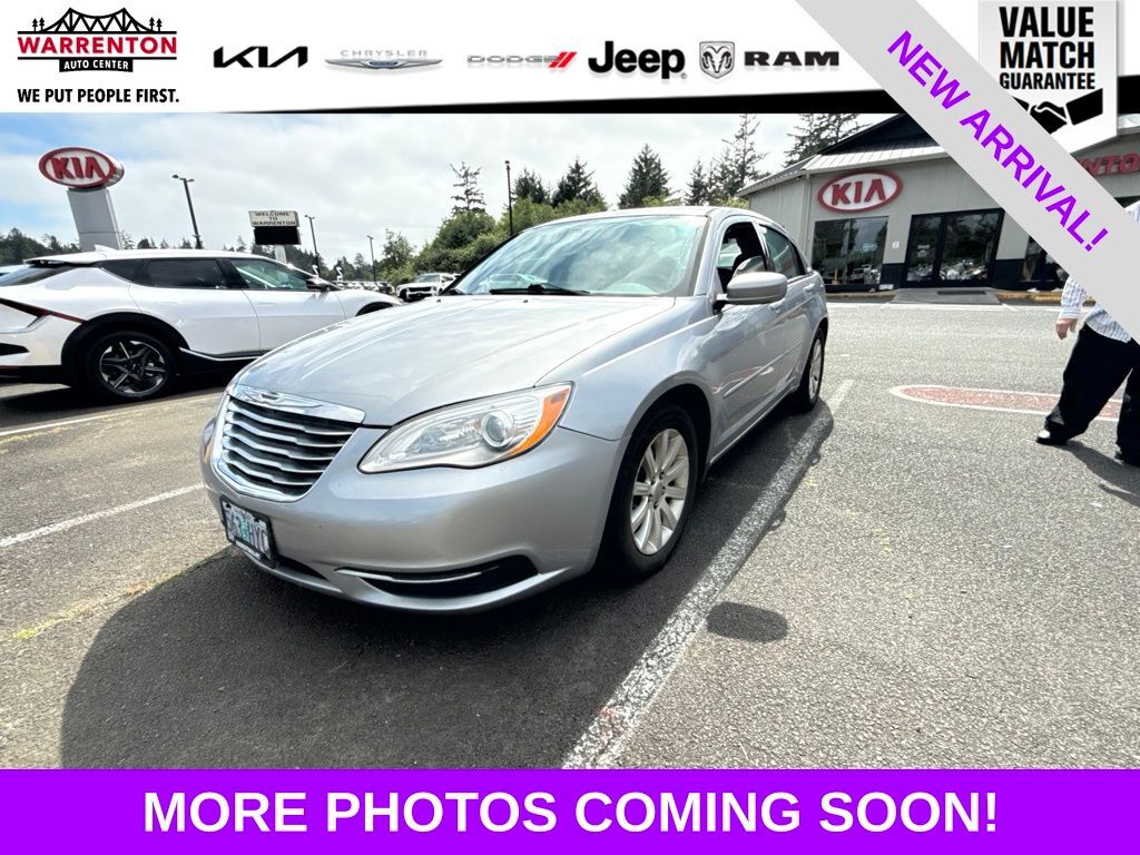 2014 CHRYSLER 200
