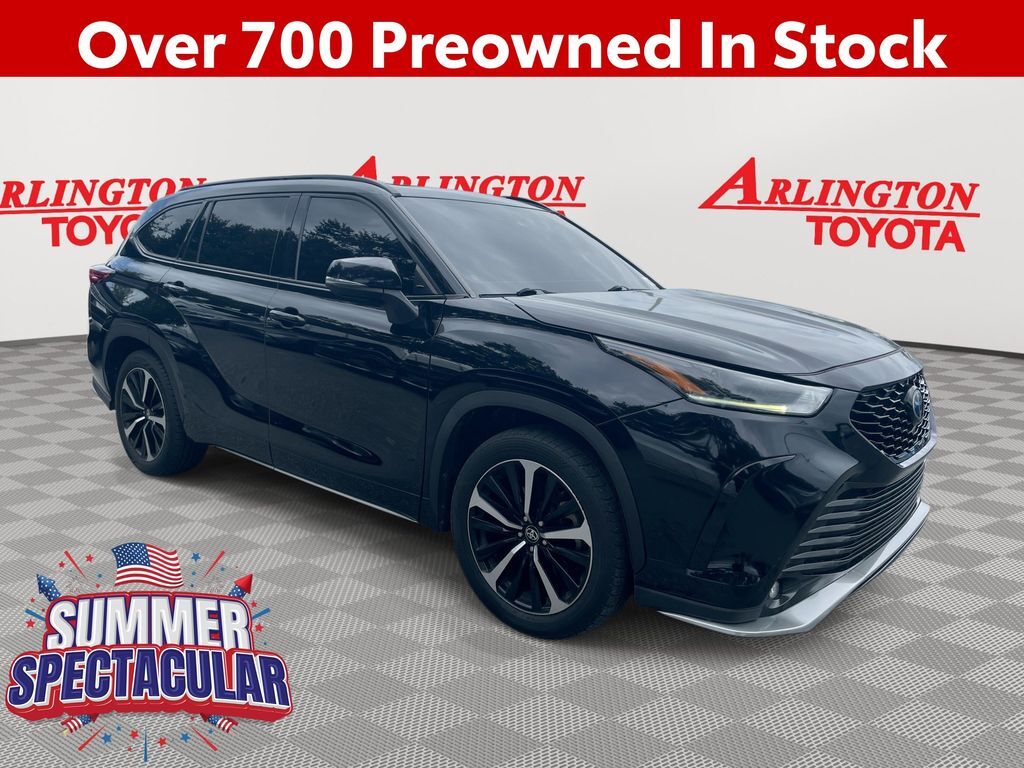 2021 TOYOTA Highlander