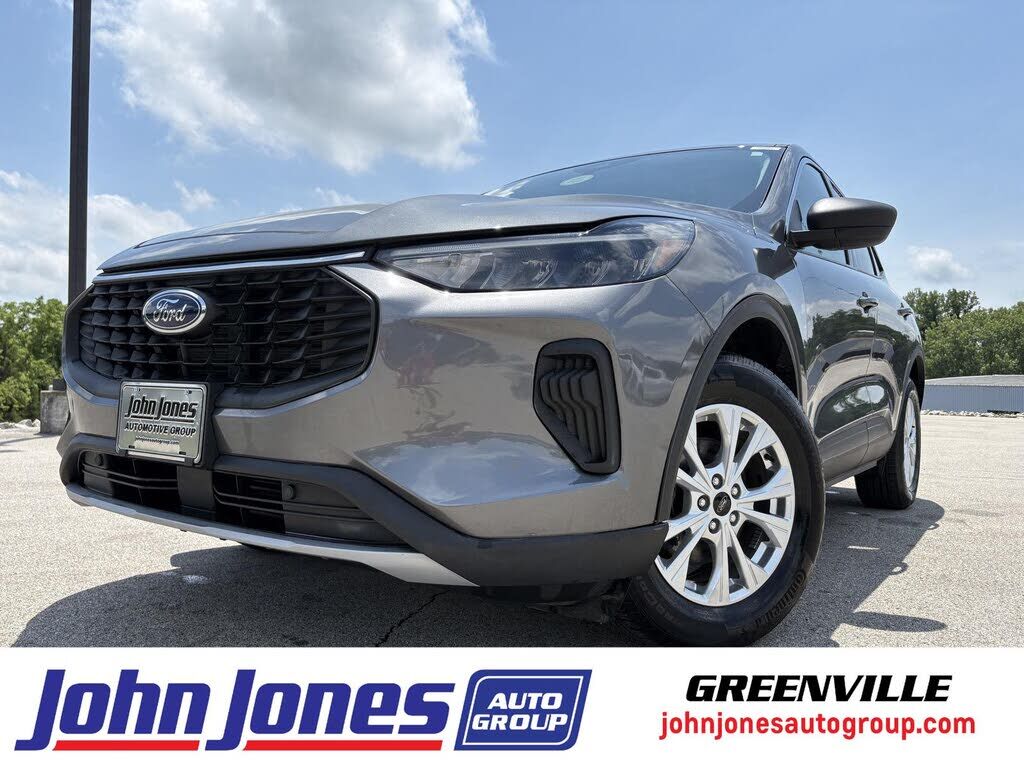 2024 FORD Escape
