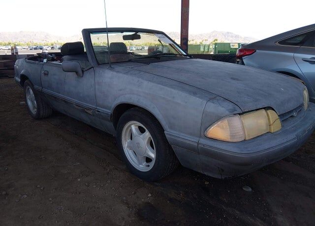 1993 FORD Mustang