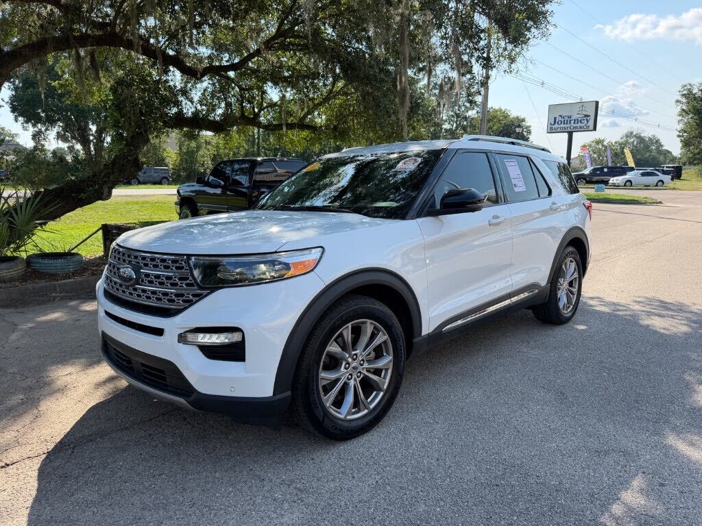 2021 FORD Explorer
