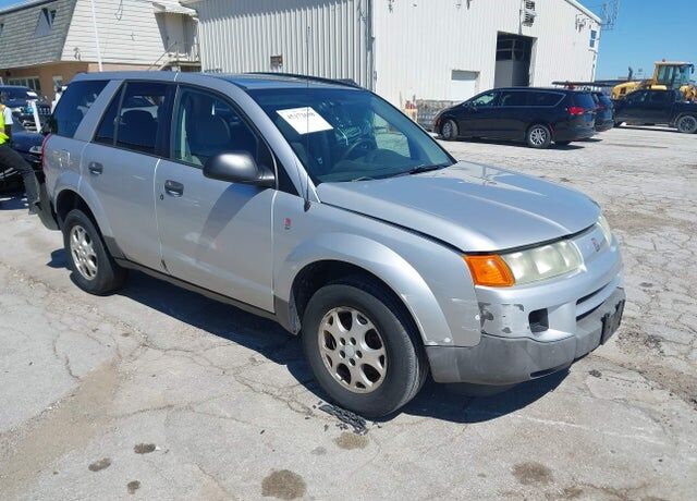 2004 SATURN Vue
