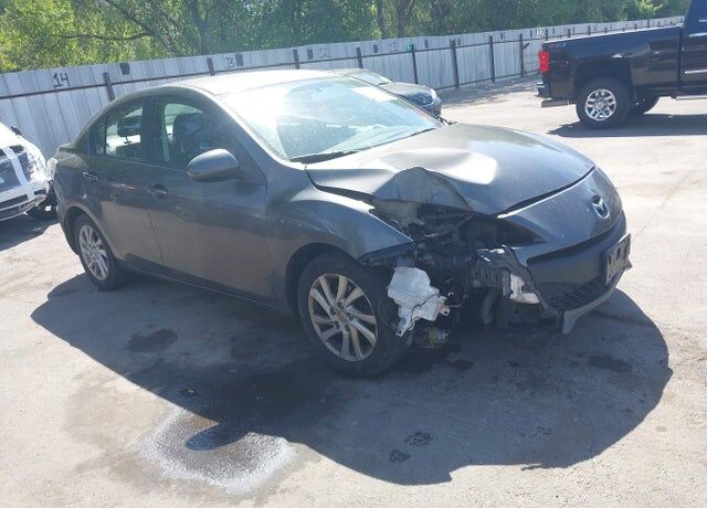 2012 MAZDA Mazda3