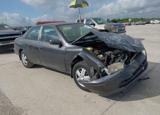 2000 TOYOTA Camry