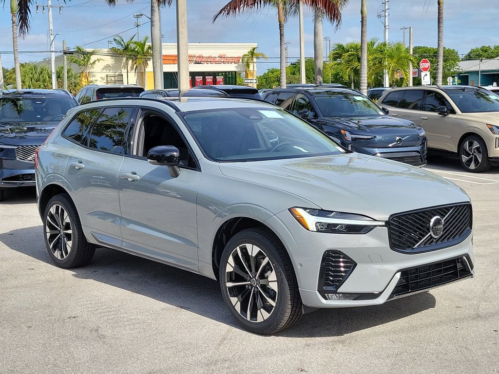 2026 VOLVO XC60