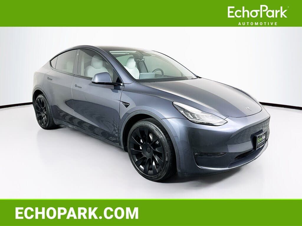 2022 TESLA Model Y