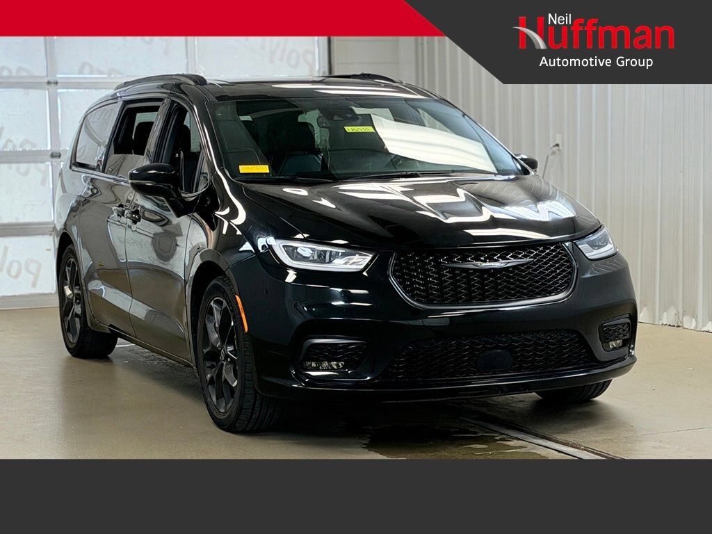 2025 CHRYSLER Pacifica