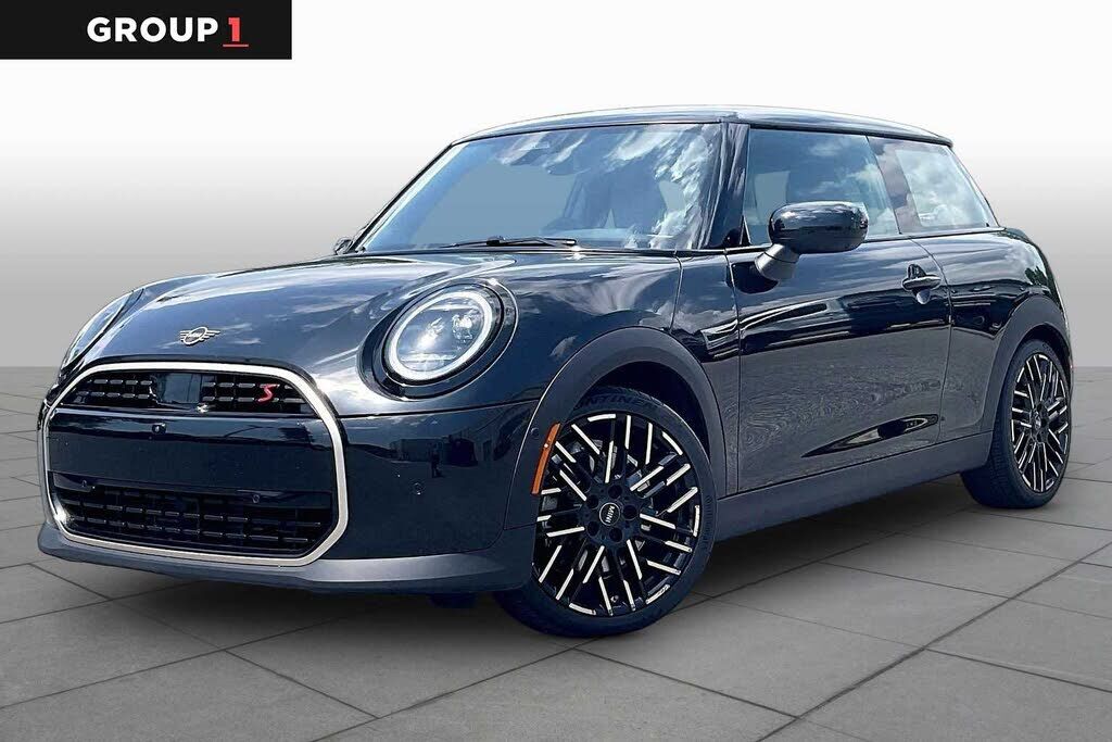 2025 MINI Hardtop