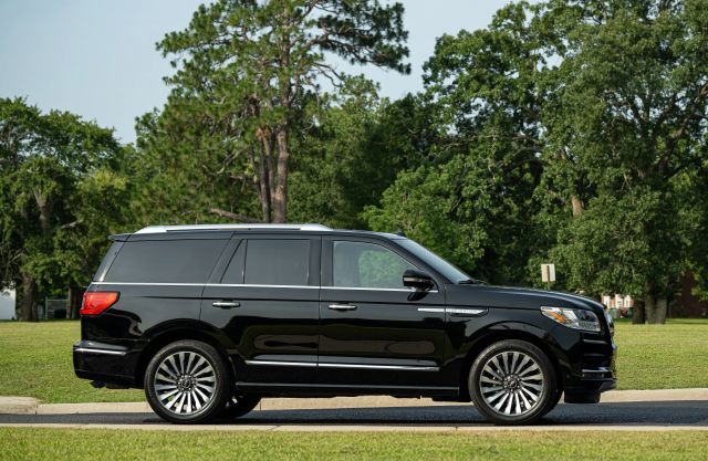 2018 LINCOLN Navigator