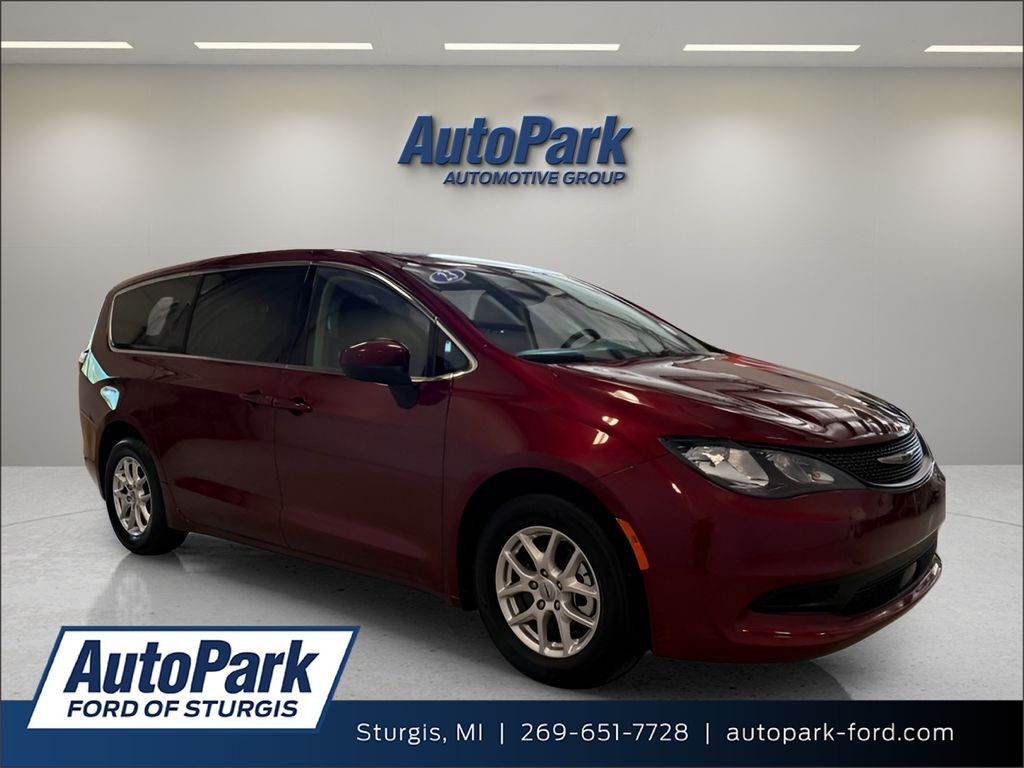 2023 CHRYSLER Voyager