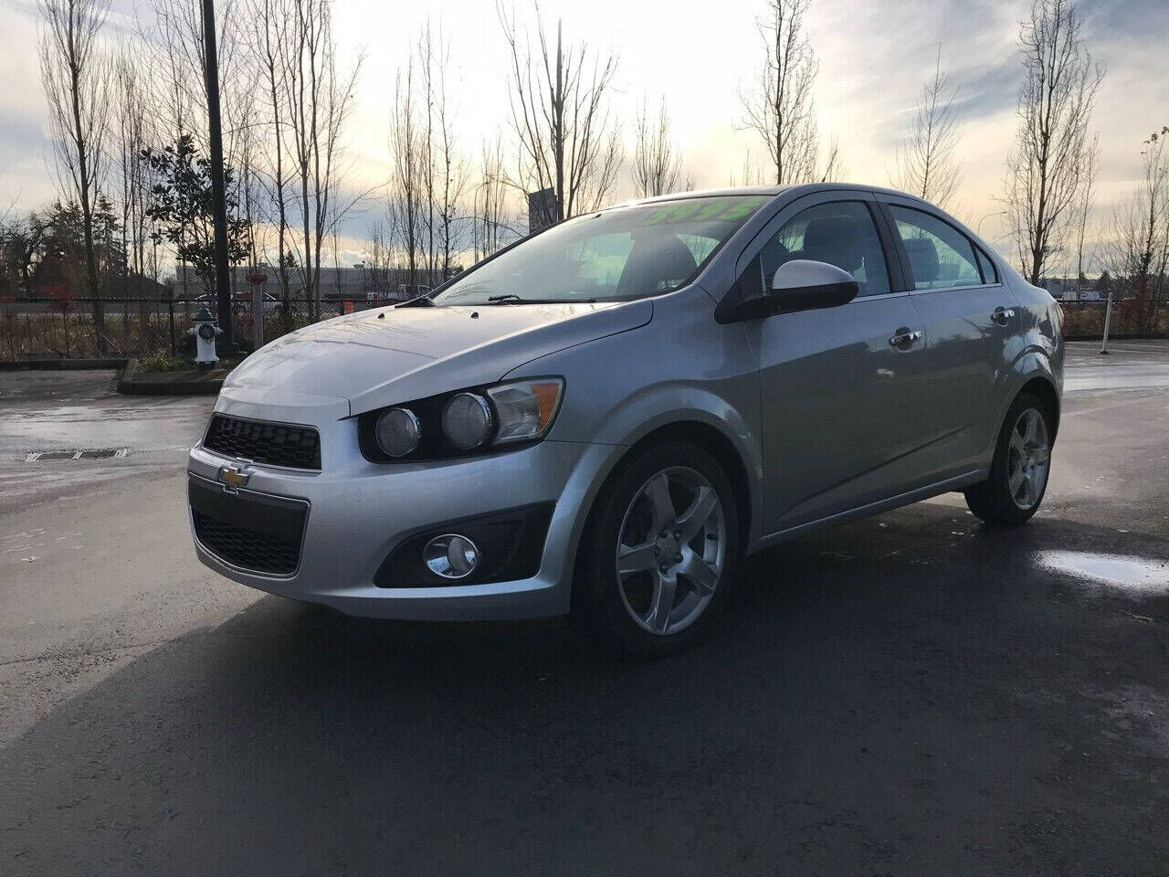 2012 CHEVROLET Sonic