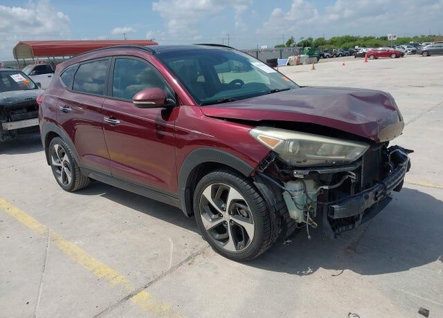 2016 HYUNDAI Tucson