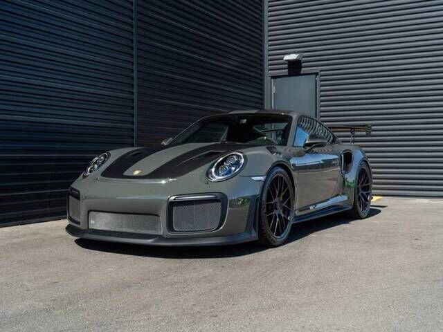 2018 PORSCHE 911