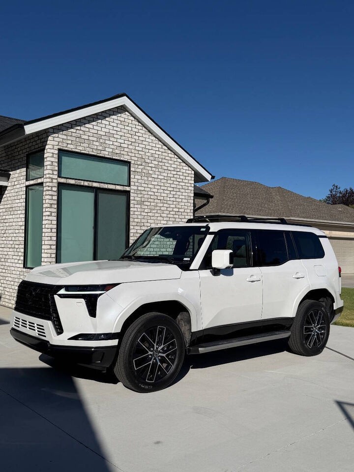 2024 LEXUS GX