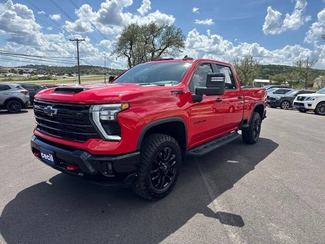 2026 CHEVROLET Silverado HD