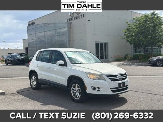 2011 VOLKSWAGEN Tiguan