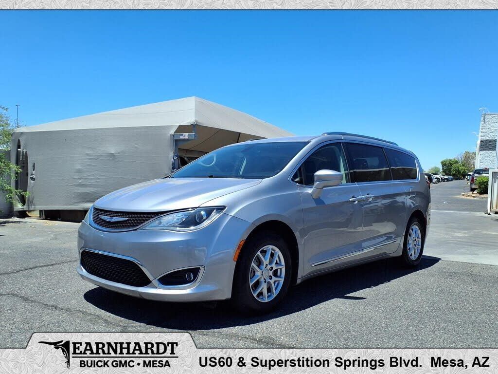 2020 CHRYSLER Pacifica